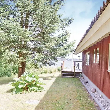 Two-bedroom In Nyaraló *